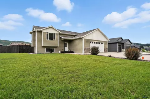 14349 Wolf Creek Ct, Summerset, SD 57718 photo 3
