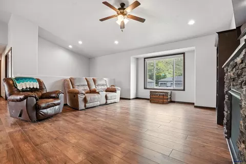 14349 Wolf Creek Ct, Summerset, SD 57718 photo 5