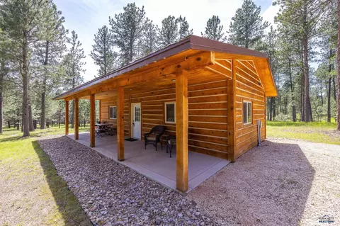 25199 Schnieder Rd, Custer, SD 57730