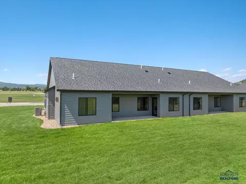 124 Bella Rose Dr, Spearfish, SD 57783 photo 4