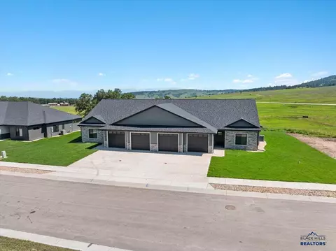 124 Bella Rose Dr, Spearfish, SD 57783 photo 2
