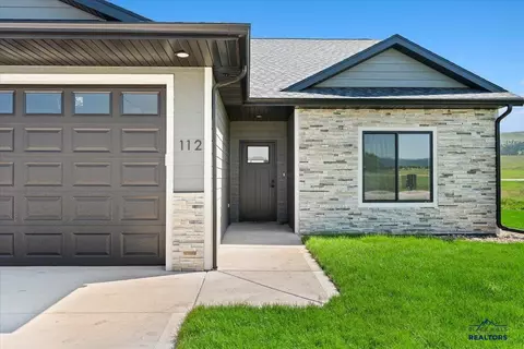 124 Bella Rose Dr, Spearfish, SD 57783
