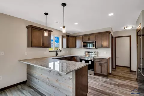 296 Northern Lights Blvd E, Box Elder, SD 57719 photo 5