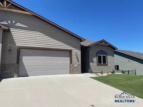 246 Enchantment Dr, Rapid City, SD 57701