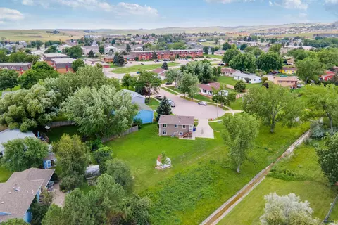 3904 Hampton Ct, Rapid City, SD 57701 photo 8