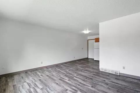 3904 Hampton Ct, Rapid City, SD 57701 photo 11