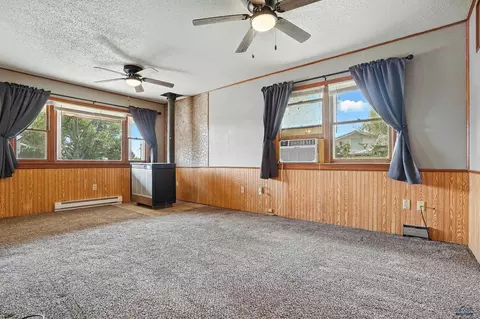Living - 1108 Locust, Kadoka, SD 57543 photo 2 of 6