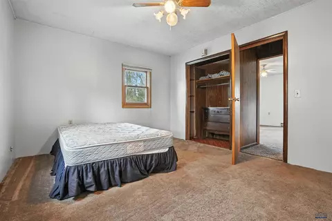 Bedroom - 1108 Locust, Kadoka, SD 57543 photo 4 of 8