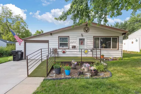 425 E Idaho, Rapid City, SD 57701