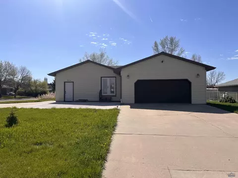 5024 Sully Ct, Rapid City, SD 57703