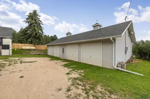 Exterior - 132 Harney #132 HARNEY ST, Custer, SD 57730 photo 5 of 8