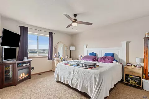 495 Stealth Ln, Box Elder, SD 57719 photo 11
