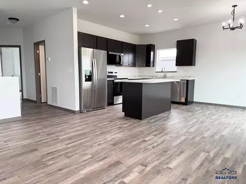 Kitchen - 901 Bennington Dr, Box Elder, SD 57719 photo 4 of 5