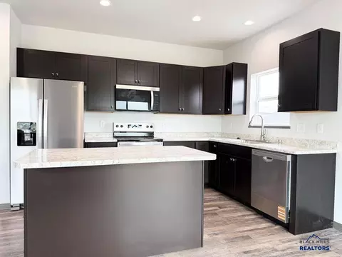 Kitchen - 901 Bennington Dr, Box Elder, SD 57719 photo 3 of 5