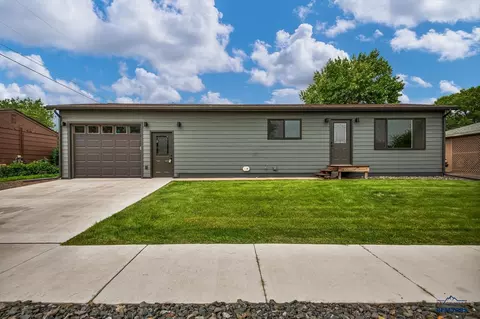 1305 Downing, Rapid City, SD 57701
