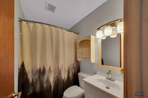 2402 Willow Ave, Rapid City, SD 57701 photo 9
