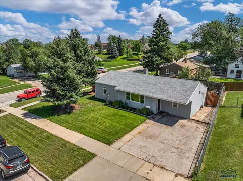 2402 Willow Ave, Rapid City, SD 57701 photo 21