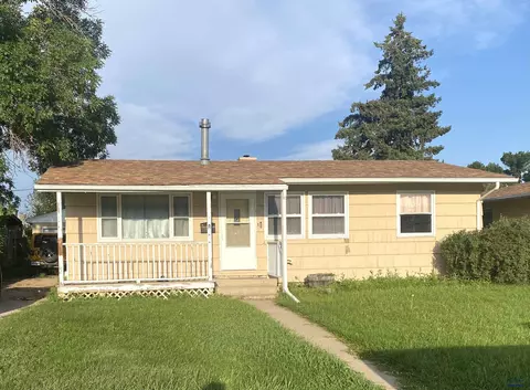 930 W Blvd N, Rapid City, SD 57701