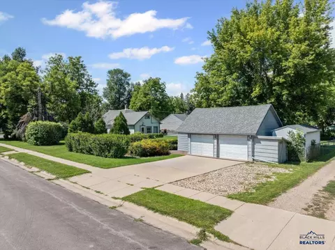 1404 N 3rd St, Spearfish, SD 57783 photo 7