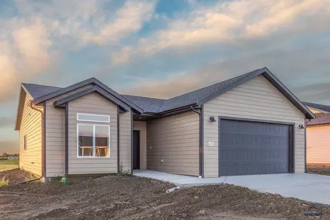 430 Alpha Ave, Box Elder, SD 57719