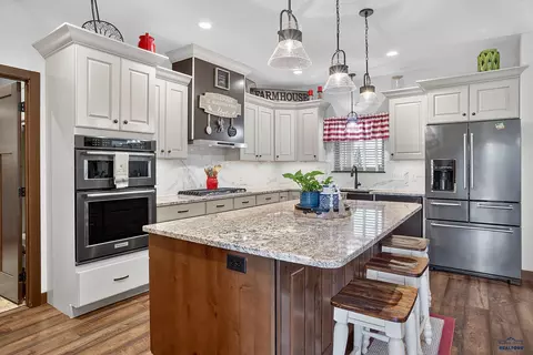 Kitchen - 13504 Frontier Loop, Piedmont, SD 57769 photo 2 of 4