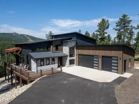 21271 Dancing Sky Ln, Lead, SD 57754