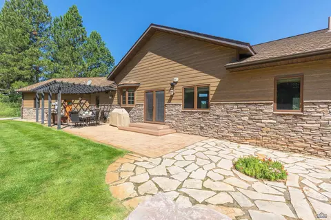 20762 Burchette Ln, Sturgis, SD 57785 photo 3