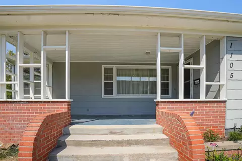 1105 Meade St, Belle Fourche, SD 57717 photo 6