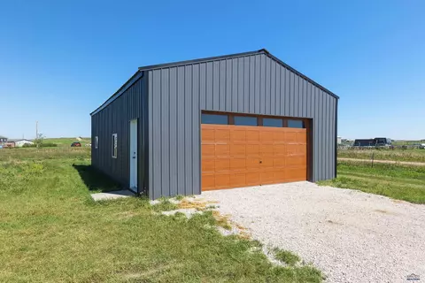 22341 Thompson Dr, Box Elder, SD 57719 photo 5