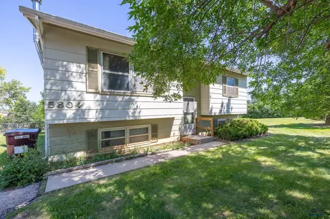 5804 W Elm St, Black Hawk, SD 57718