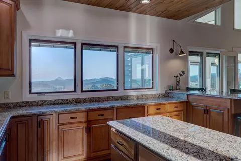 Kitchen - 11840 Ridgefield Ct, Spearfish, SD 57783 photo 3 of 3