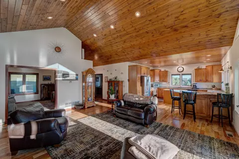 Living - 11840 Ridgefield Ct, Spearfish, SD 57783 photo 2 of 4