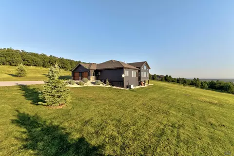 Exterior - 11840 Ridgefield Ct, Spearfish, SD 57783 photo 7 of 8