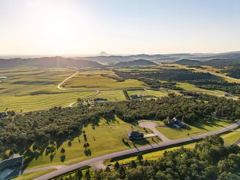 View/Area - 11840 Ridgefield Ct, Spearfish, SD 57783 photo 4 of 7