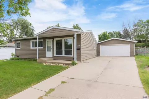 1055 E Ohio, Rapid City, SD 57701