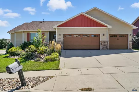 1013 Alma St, Rapid City, SD 57701