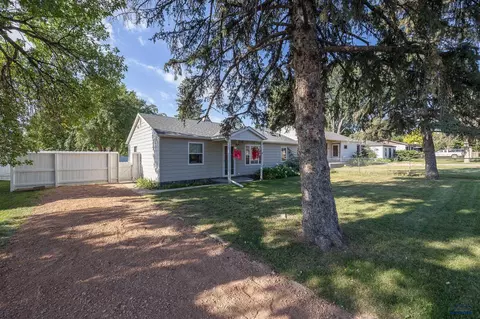 3903 W Main, Rapid City, SD 57702