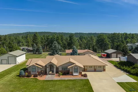 1240 Kings Rd, Rapid City, SD 57702