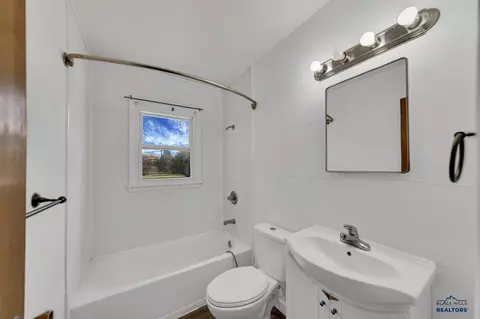 3306 Maple Ave, Rapid City, SD 57701 photo 14