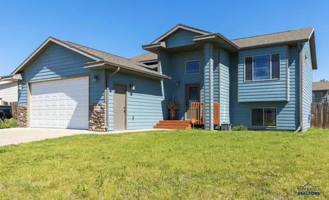 Exterior - 480 Sovereignty Ln, Box Elder, SD 57719 photo 4 of 4