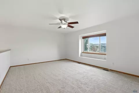 571 Plover Dr, Box Elder, SD 57719 photo 12