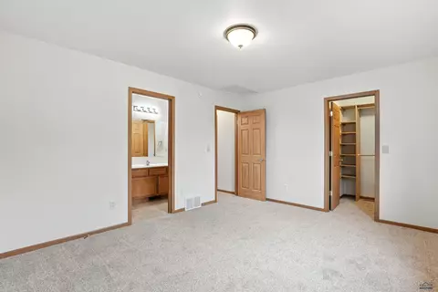 571 Plover Dr, Box Elder, SD 57719 photo 17