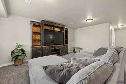641 Liberty Park Dr, Box Elder, SD 57719 photo 17
