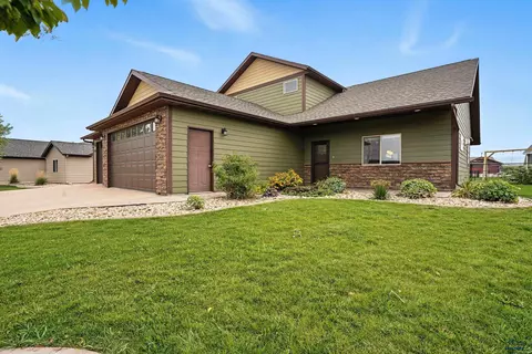3785 Ward Ave, Spearfish, SD 57783 photo 3