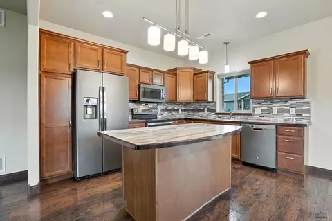 3785 Ward Ave, Spearfish, SD 57783 photo 8