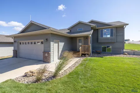 1 Eli Dr, Rapid City, SD 57701