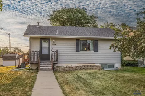 2216 6th, Rapid City, SD 57701
