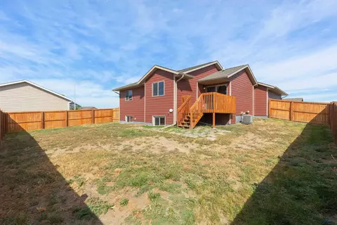 513 Pride Ct, Box Elder, SD 57719 photo 4