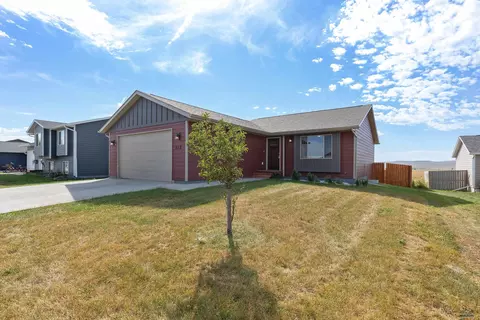 513 Pride Ct, Box Elder, SD 57719 photo 3
