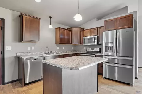 513 Pride Ct, Box Elder, SD 57719 photo 10